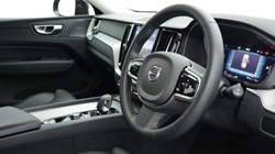 2023 (73) VOLVO XC60 2.0 B5P Plus Dark 5dr AWD Geartronic 5038425