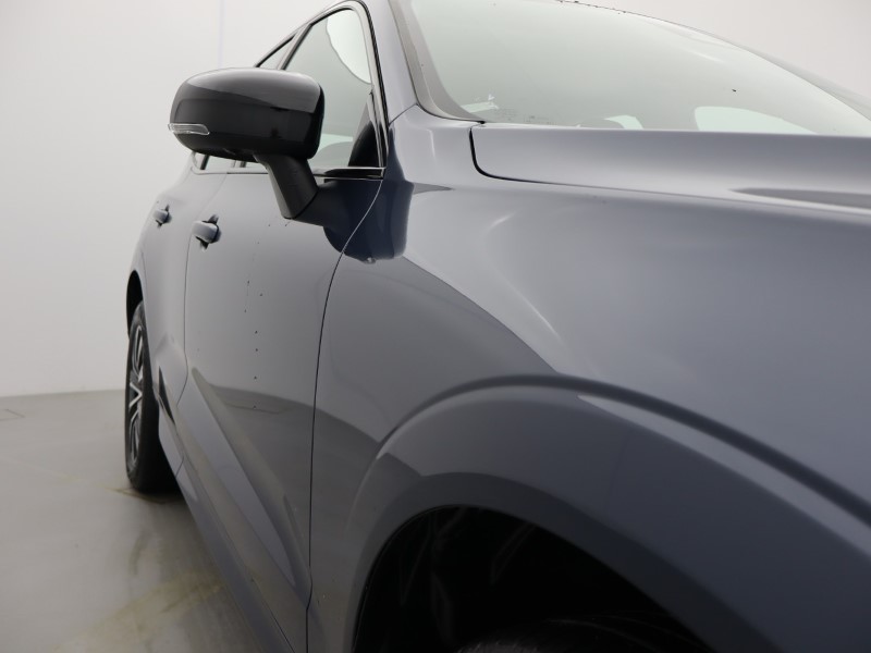 2023 (73) VOLVO XC60 2.0 B5P Plus Dark 5dr AWD Geartronic 5038405