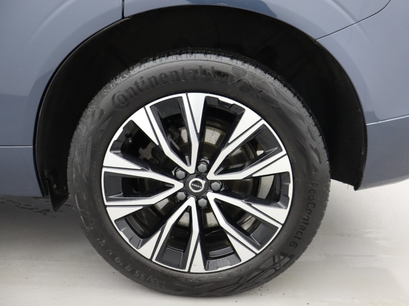 2023 (73) VOLVO XC60 2.0 B5P Plus Dark 5dr AWD Geartronic 5038412