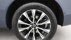 2023 (73) VOLVO XC60 2.0 B5P Plus Dark 5dr AWD Geartronic 5038412