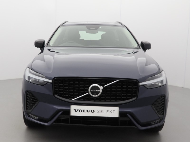 2023 (73) VOLVO XC60 2.0 B5P Plus Dark 5dr AWD Geartronic 5038386