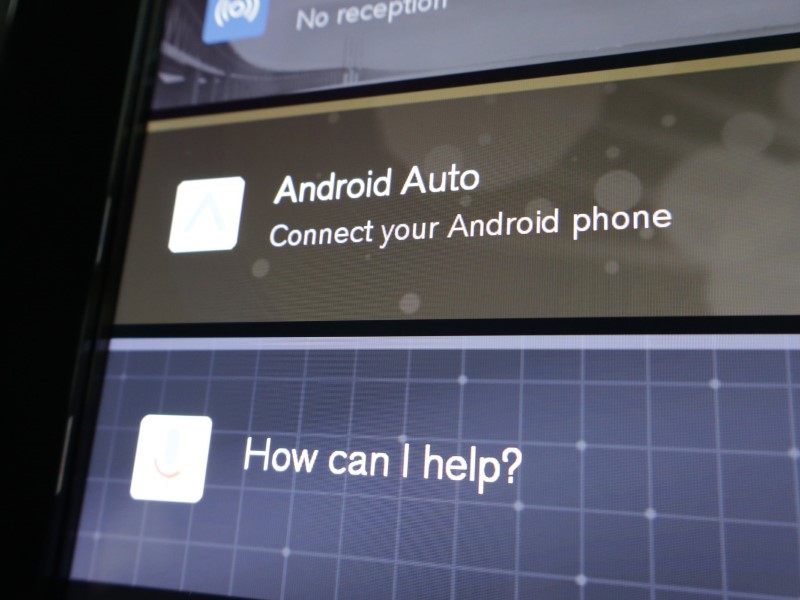 2024 (24) VOLVO XC40 2.0 B3P Plus Dark 5dr Auto 5049949