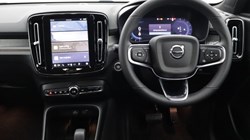 2024 (24) VOLVO XC40 2.0 B3P Plus Dark 5dr Auto 5049939