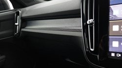 2024 (24) VOLVO XC40 2.0 B3P Plus Dark 5dr Auto 5049954