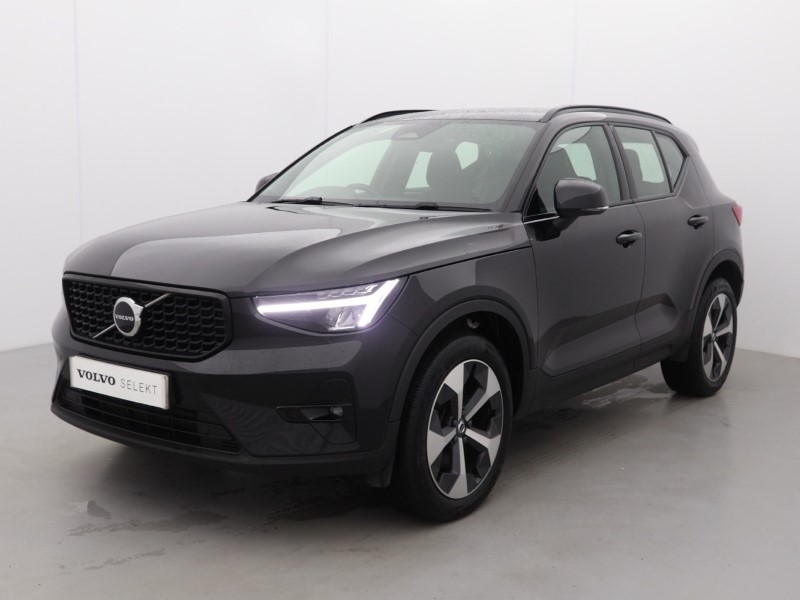 2024 (24) VOLVO XC40 2.0 B3P Plus Dark 5dr Auto 5049898