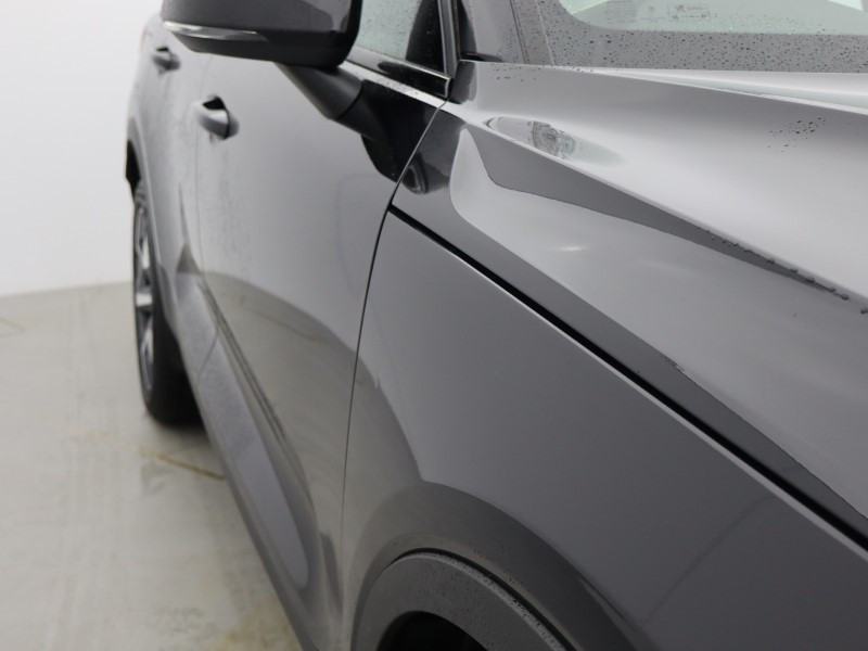 2024 (24) VOLVO XC40 2.0 B3P Plus Dark 5dr Auto 5049910