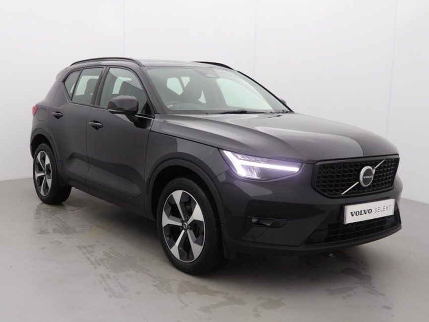 2024 (24) VOLVO XC40 2.0 B3P Plus Dark 5dr Auto