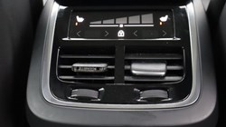 2025 (74) VOLVO XC60 2.0 B5P Plus Dark 5dr AWD Geartronic 5071381