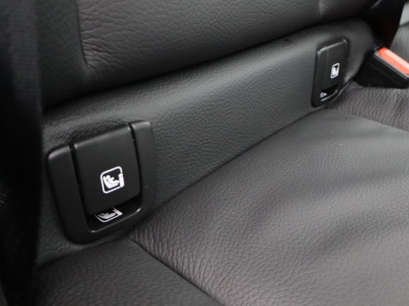 2025 (74) VOLVO XC60 2.0 B5P Plus Dark 5dr AWD Geartronic 5071379