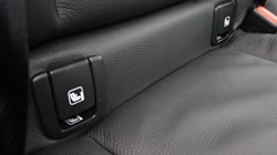 2025 (74) VOLVO XC60 2.0 B5P Plus Dark 5dr AWD Geartronic 5071379