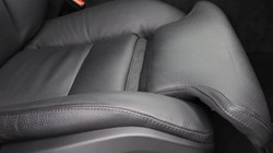 2025 (74) VOLVO XC60 2.0 B5P Plus Dark 5dr AWD Geartronic 5071374