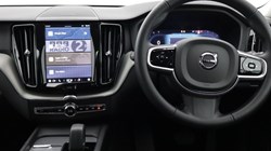 2025 (74) VOLVO XC60 2.0 B5P Plus Dark 5dr AWD Geartronic 5071383