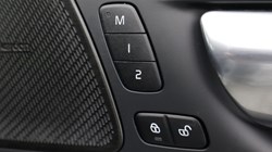 2025 (74) VOLVO XC60 2.0 B5P Plus Dark 5dr AWD Geartronic 5071370