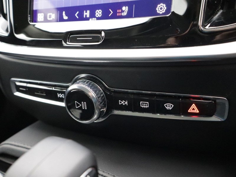 2022 (72) VOLVO V60 2.0 T6 [350] Recharge PHEV Plus Dark 5dr AWD Auto 5062142