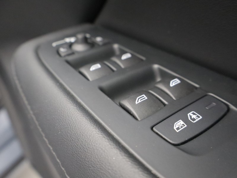 2022 (72) VOLVO V60 2.0 T6 [350] Recharge PHEV Plus Dark 5dr AWD Auto 5062111