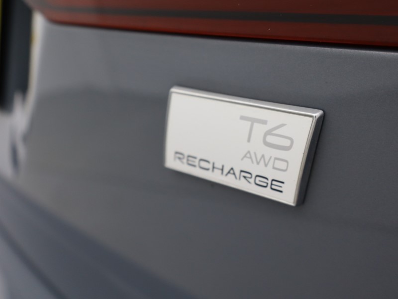 2022 (72) VOLVO V60 2.0 T6 [350] Recharge PHEV Plus Dark 5dr AWD Auto 5062102
