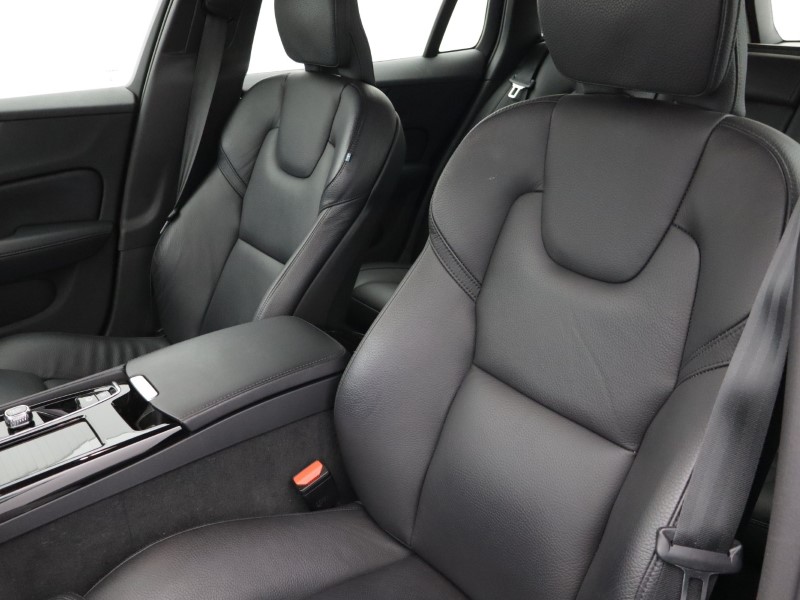 2022 (72) VOLVO V60 2.0 T6 [350] Recharge PHEV Plus Dark 5dr AWD Auto 5062119