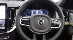 2025 (74) VOLVO XC90 2.0 B5P Ultra Dark 5dr AWD Geartronic 5224931