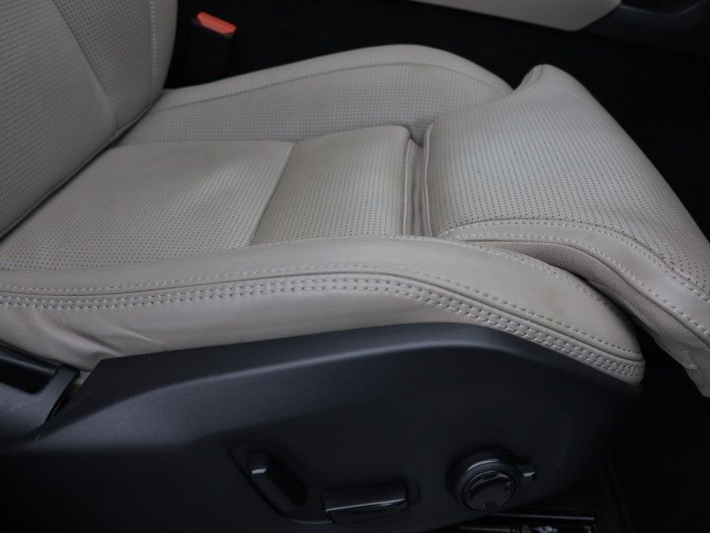 2025 (74) VOLVO XC90 2.0 B5P Ultra Dark 5dr AWD Geartronic 5224914