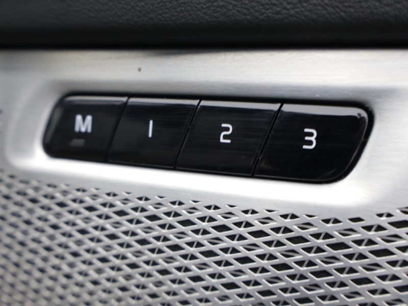 2025 (74) VOLVO XC90 2.0 B5P Ultra Dark 5dr AWD Geartronic 5224910