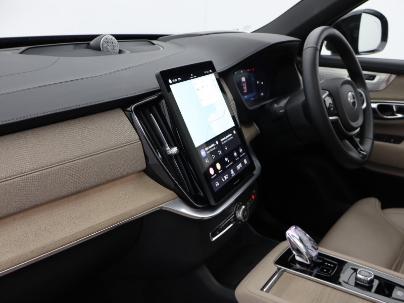 2025 (74) VOLVO XC90 2.0 B5P Ultra Dark 5dr AWD Geartronic 5224920