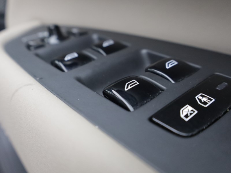 2025 (74) VOLVO XC90 2.0 B5P Ultra Dark 5dr AWD Geartronic 5224908