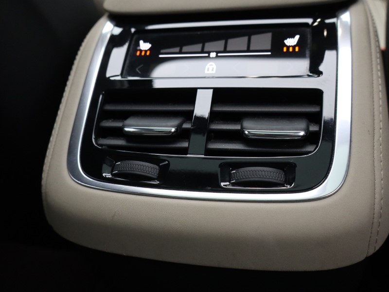 2025 (74) VOLVO XC90 2.0 B5P Ultra Dark 5dr AWD Geartronic 5224928