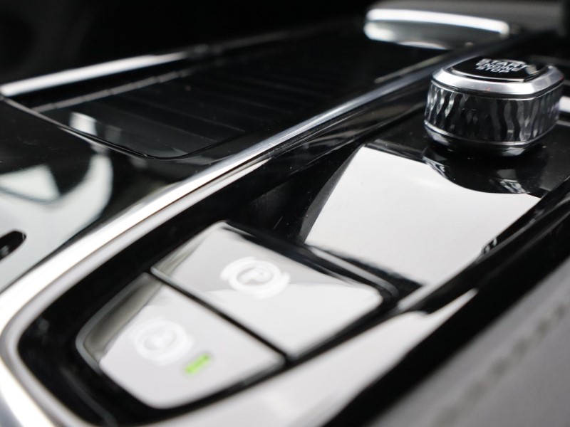 2025 (25) VOLVO V60 2.0 T6 [350] PHEV Plus Dark 5dr AWD Auto 5105183