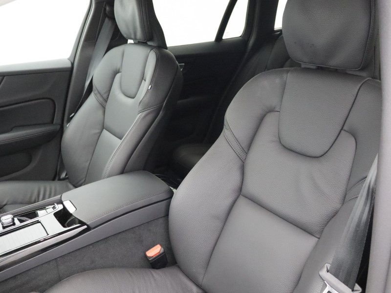 2025 (25) VOLVO V60 2.0 T6 [350] PHEV Plus Dark 5dr AWD Auto 5105163