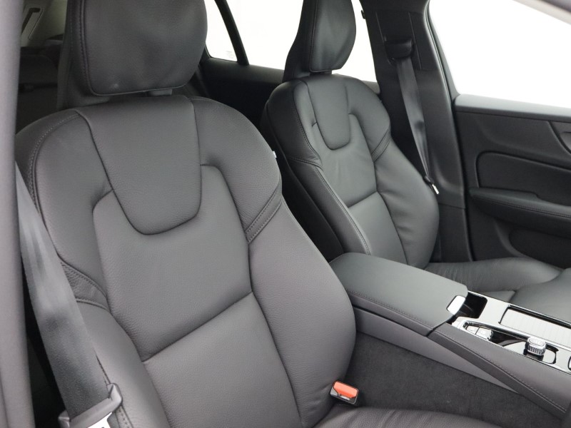 2025 (25) VOLVO V60 2.0 T6 [350] PHEV Plus Dark 5dr AWD Auto 5105161