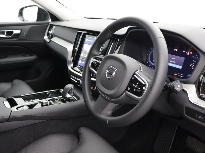2025 (25) VOLVO V60 2.0 T6 [350] PHEV Plus Dark 5dr AWD Auto 5105162