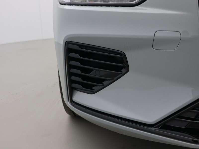 2025 (25) VOLVO V60 2.0 T6 [350] PHEV Plus Dark 5dr AWD Auto 5105141