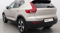 2022 (72) VOLVO XC40 2.0 B4P Ultimate Dark 5dr Auto 5185882