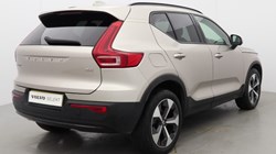 2022 (72) VOLVO XC40 2.0 B4P Ultimate Dark 5dr Auto 5185883