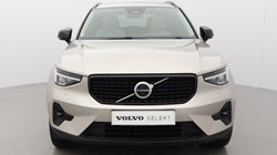 2022 (72) VOLVO XC40 2.0 B4P Ultimate Dark 5dr Auto 5185877