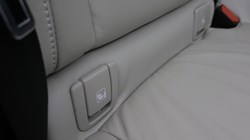 2022 (72) VOLVO XC40 2.0 B4P Ultimate Dark 5dr Auto 5185916