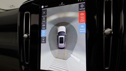 2022 (72) VOLVO XC40 2.0 B4P Ultimate Dark 5dr Auto 5185927