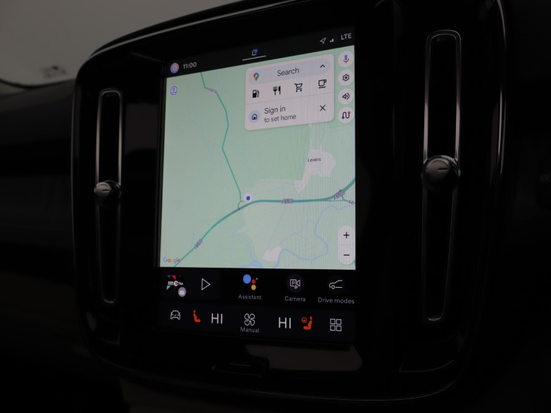 2022 (72) VOLVO XC40 2.0 B4P Ultimate Dark 5dr Auto 5185926