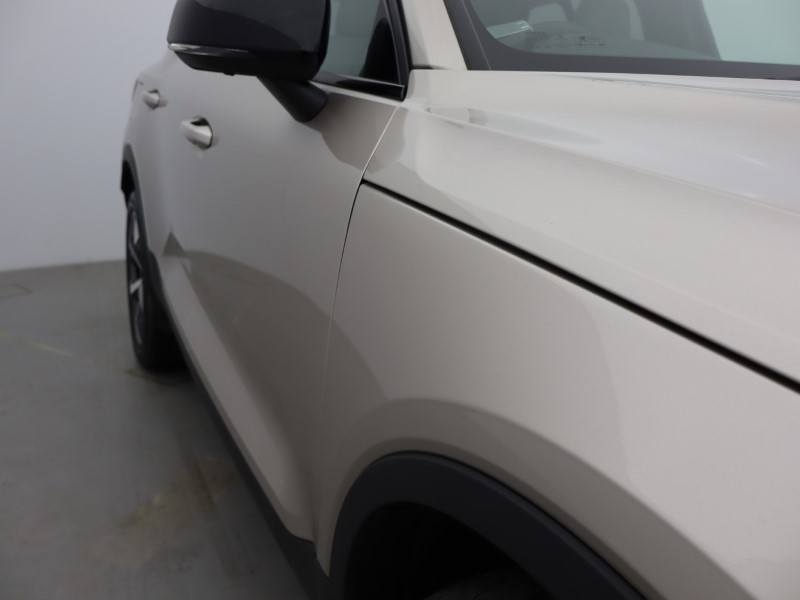 2022 (72) VOLVO XC40 2.0 B4P Ultimate Dark 5dr Auto 5185890