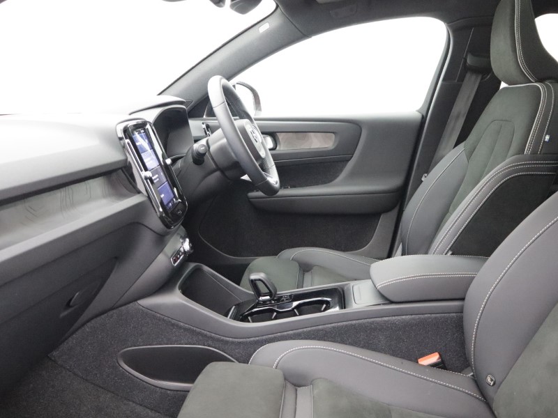 2022 (72) VOLVO C40 300kW Recharge Twin Ultimate 78kWh 5dr AWD Auto