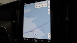 2025 (74) VOLVO XC60 2.0 B5P Plus Dark 5dr AWD Geartronic 5091917