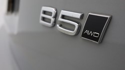 2025 (74) VOLVO XC60 2.0 B5P Plus Dark 5dr AWD Geartronic 5091884