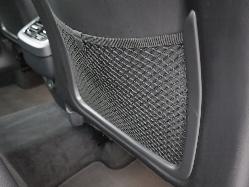 2025 (74) VOLVO XC60 2.0 B5P Plus Dark 5dr AWD Geartronic 5096001