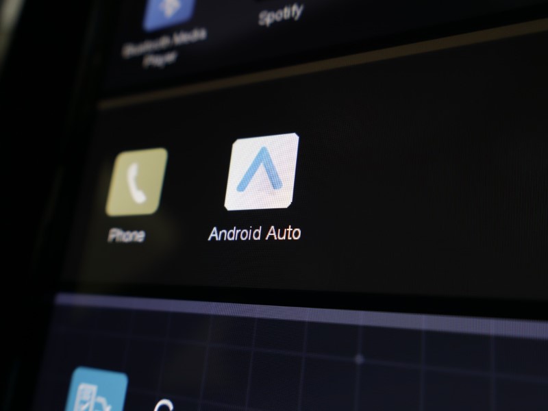 2025 (74) VOLVO XC60 2.0 B5P Plus Dark 5dr AWD Geartronic 5091921