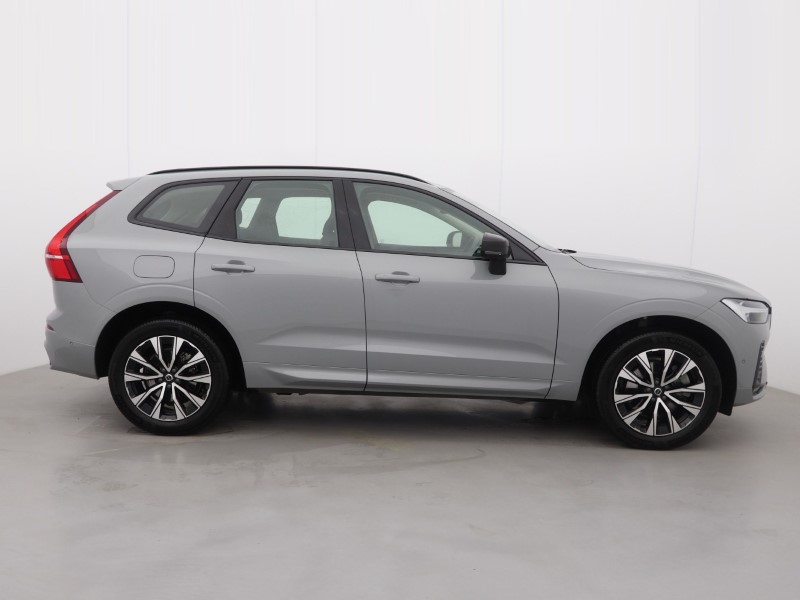2025 (74) VOLVO XC60 2.0 B5P Plus Dark 5dr AWD Geartronic 5091872