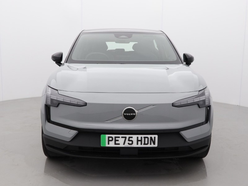 2025 (75) VOLVO EX30 200kW SM Extended Range Plus 69kWh 5dr Auto 5099355
