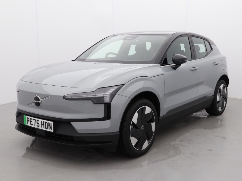 2025 (75) VOLVO EX30 200kW SM Extended Range Plus 69kWh 5dr Auto 5099354