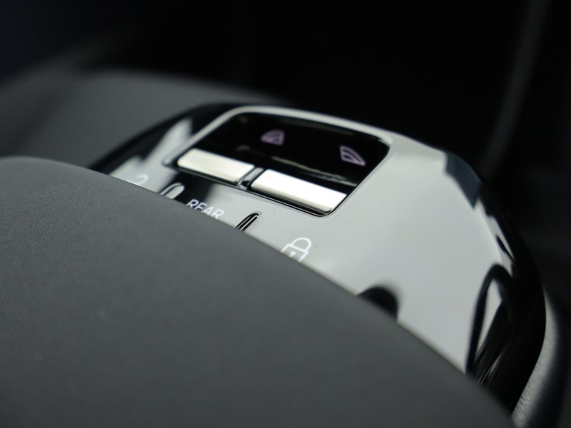 2025 (75) VOLVO EX30 200kW SM Extended Range Plus 69kWh 5dr Auto 5099406