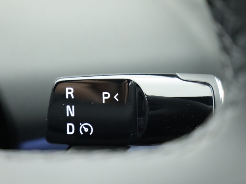 2025 (75) VOLVO EX30 200kW SM Extended Range Plus 69kWh 5dr Auto 5099399