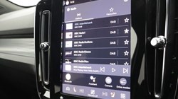 2025 (74) VOLVO XC40 2.0 B3P Ultra Dark 5dr Auto 5121048
